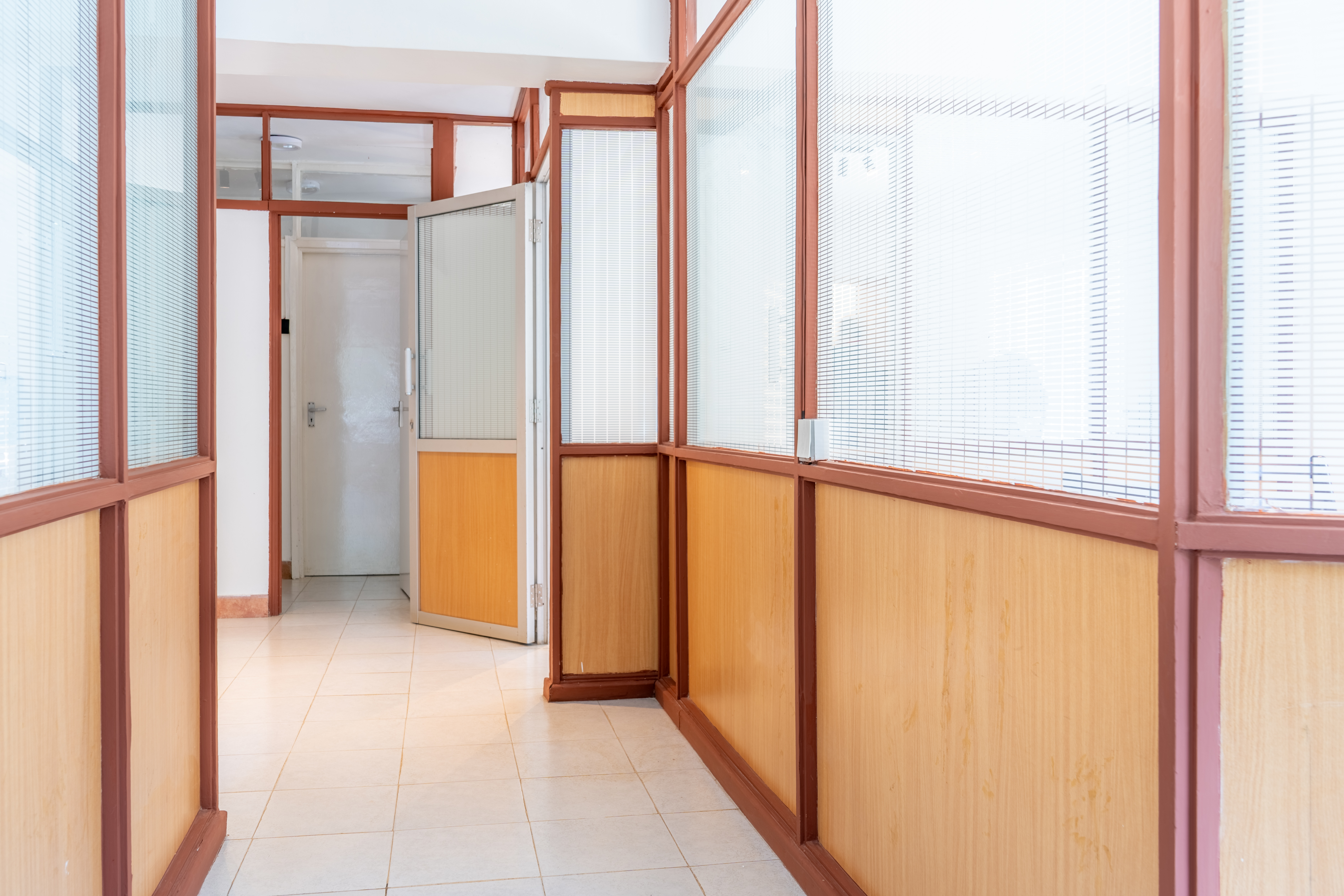 Surveyors Court - Image 10