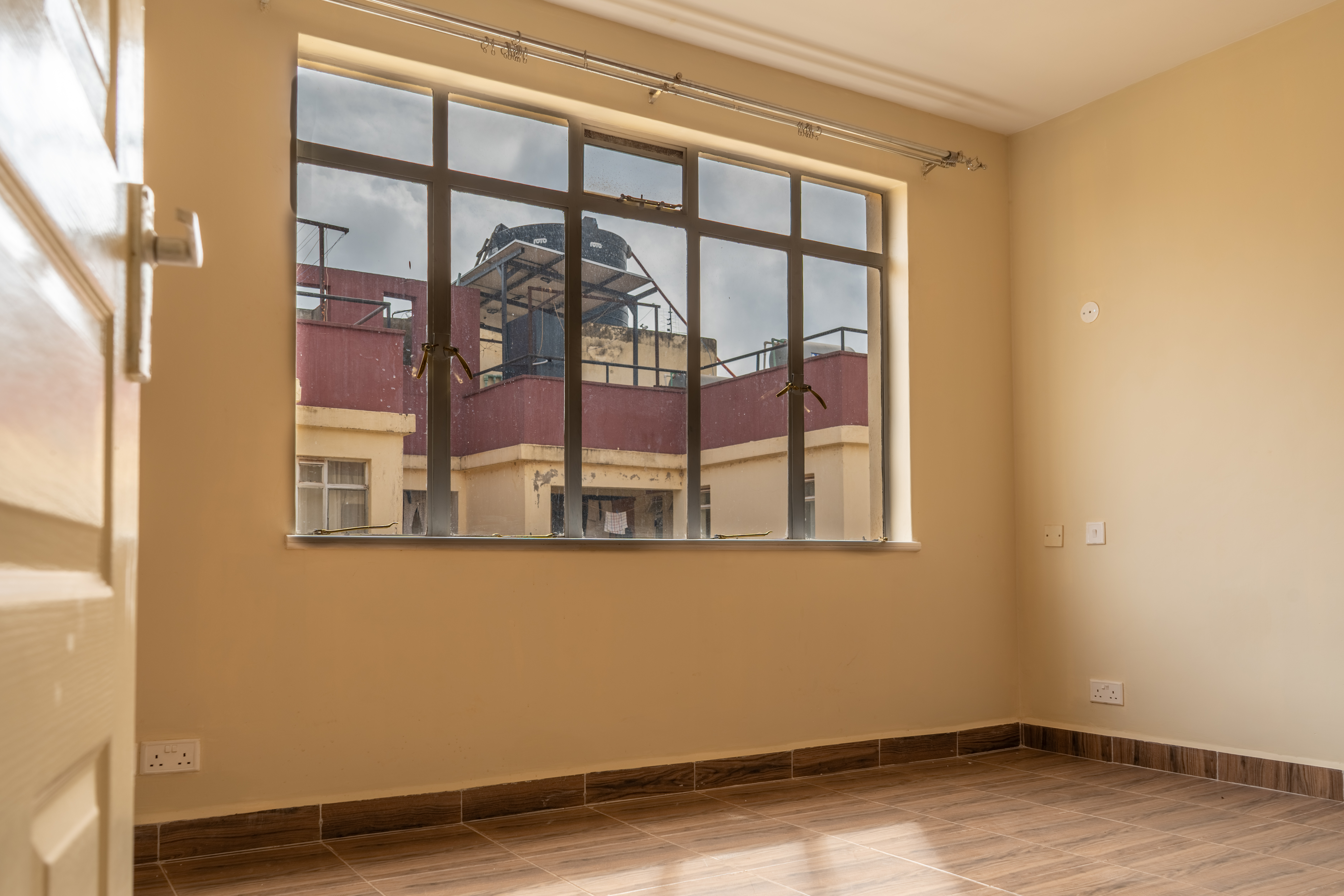 Willow Park Apartments - Image 7
