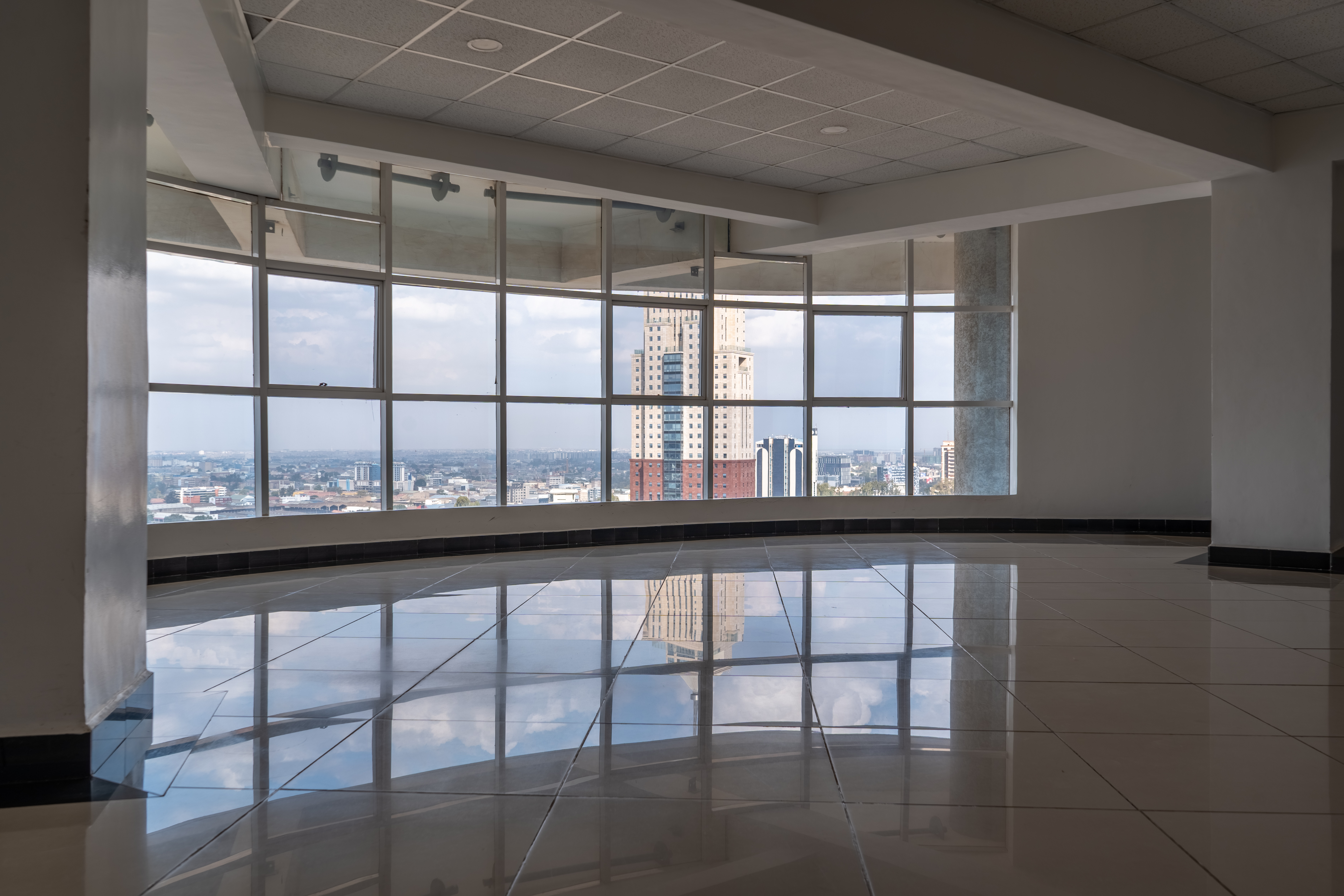 FLAMINGO TOWERS - Image 3