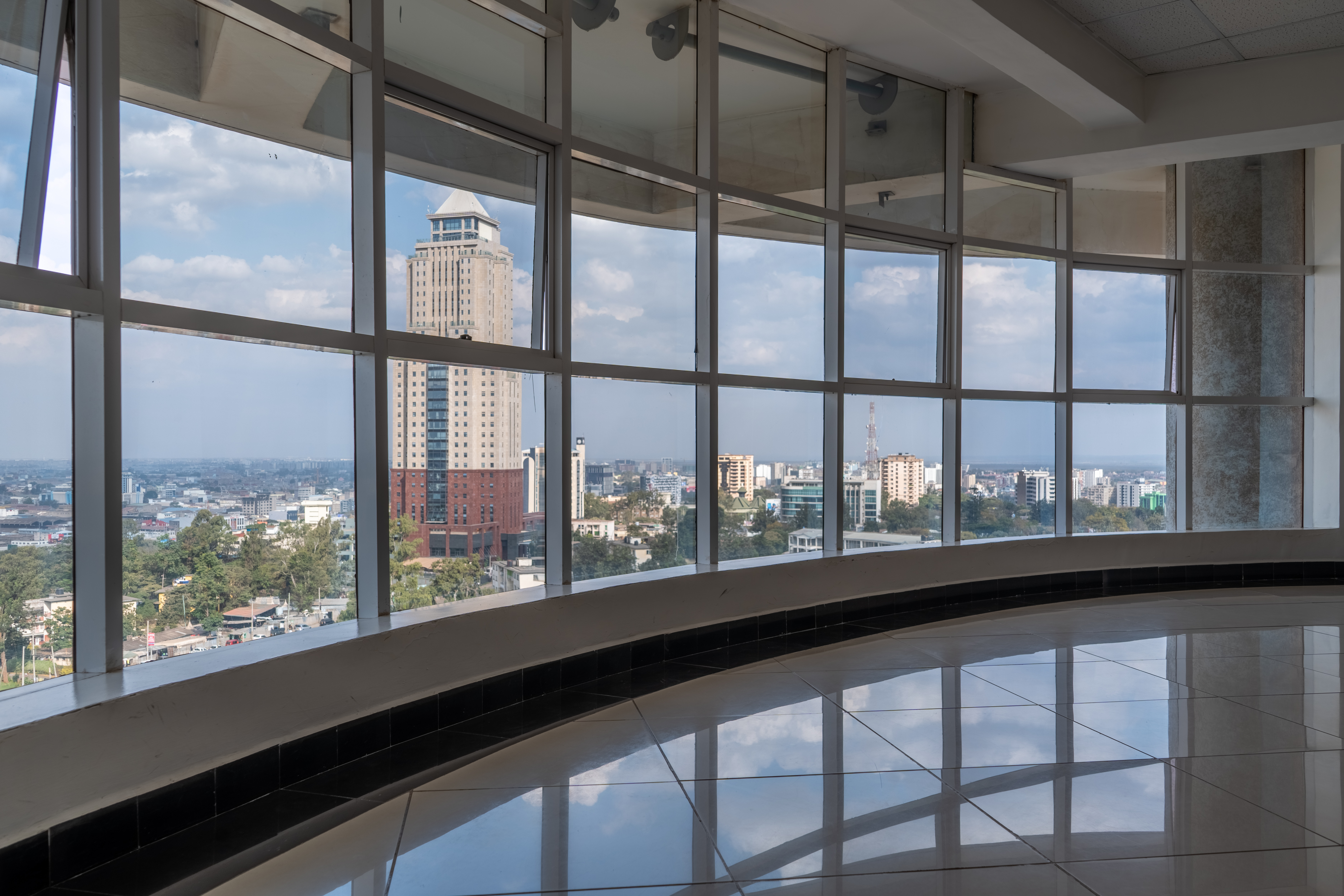 FLAMINGO TOWERS - Image 4