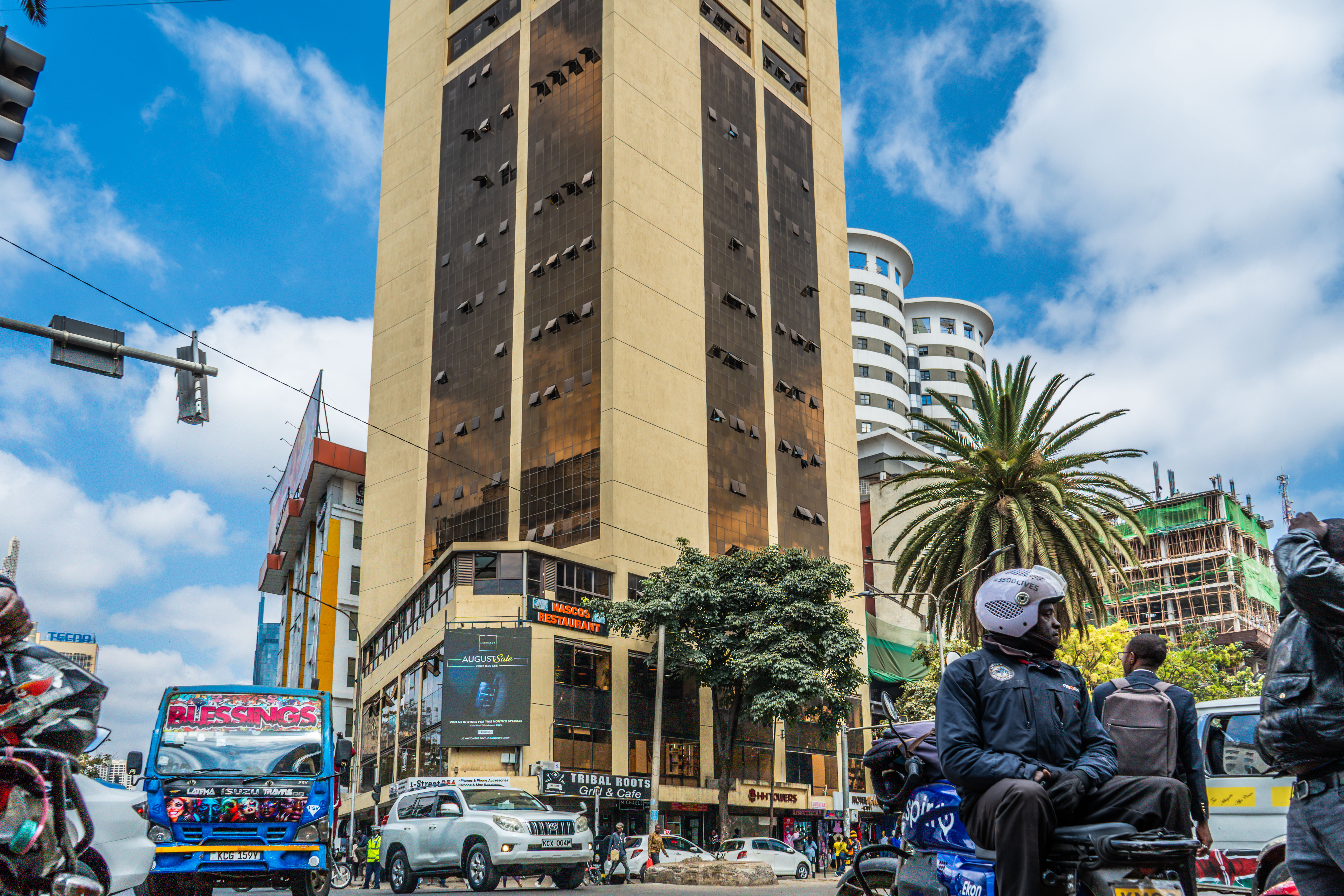 HH Plaza - Image 6
