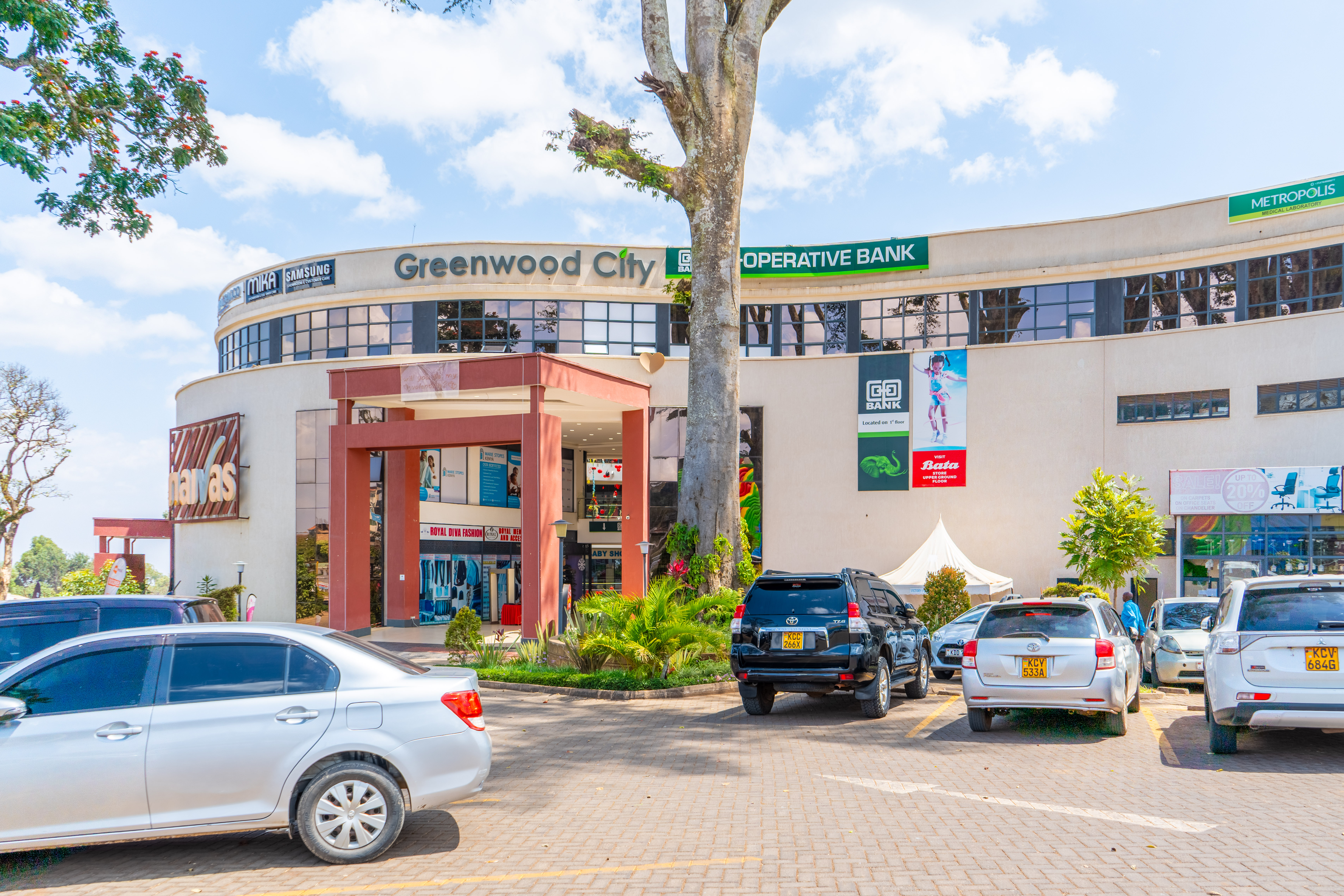 Greenwood City Mall - Image 10