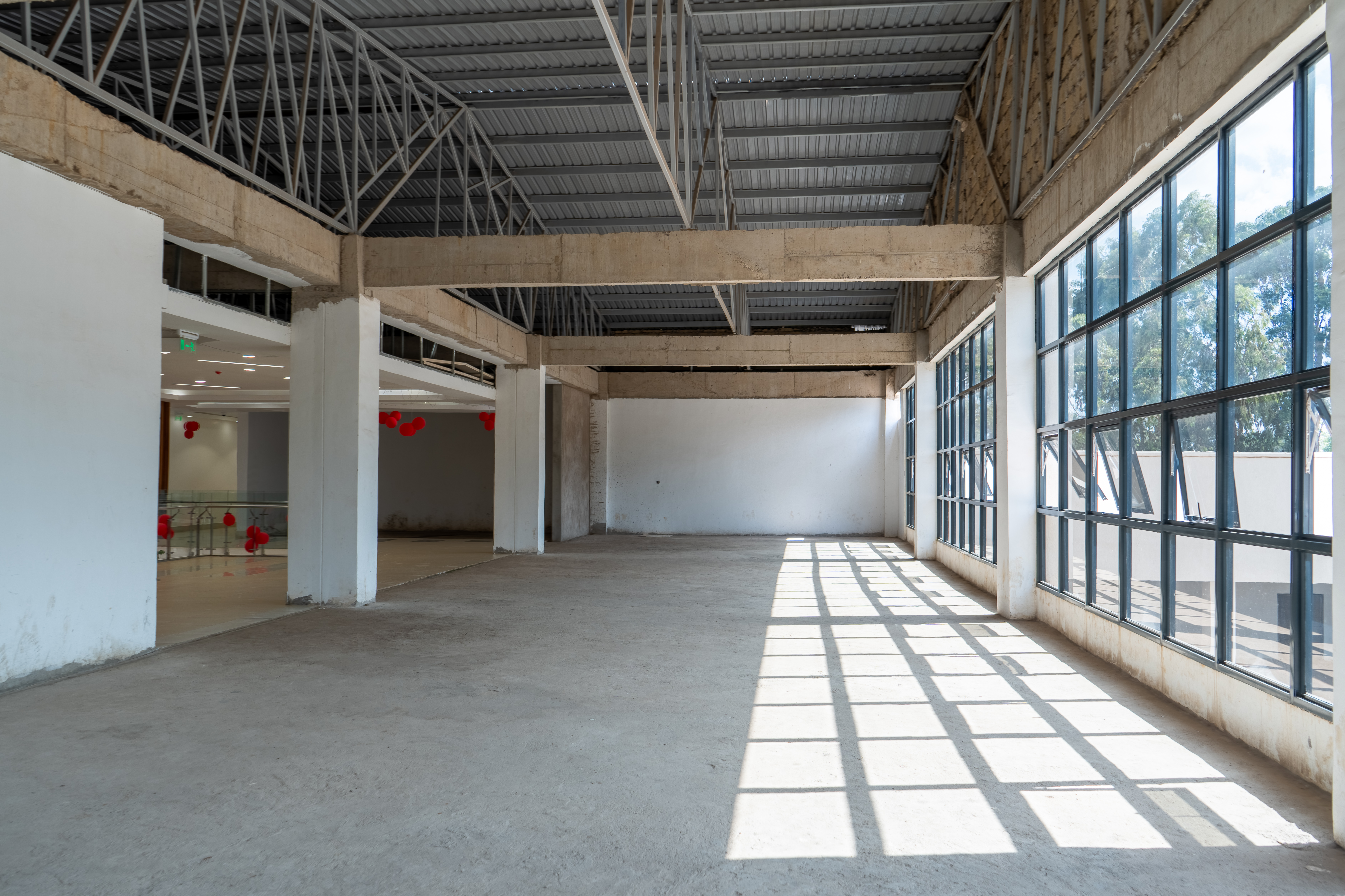 Greenwood City Mall - Image 8